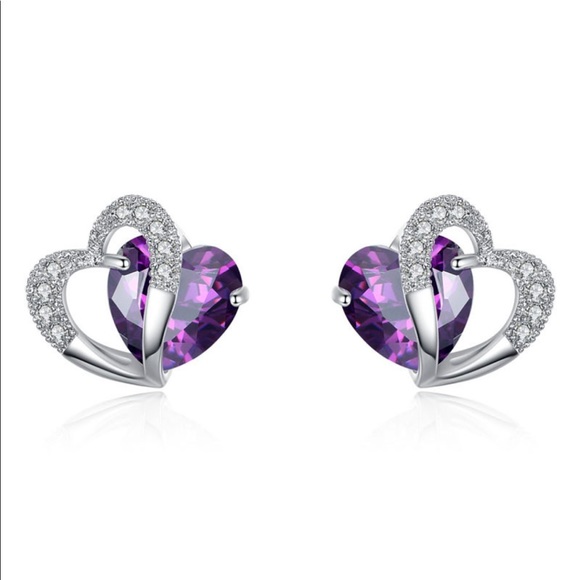 Earrings - Picture 1 of 2